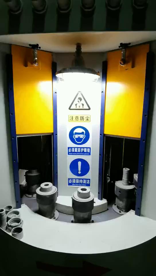 自動轉(zhuǎn)盤式噴砂機工作視頻